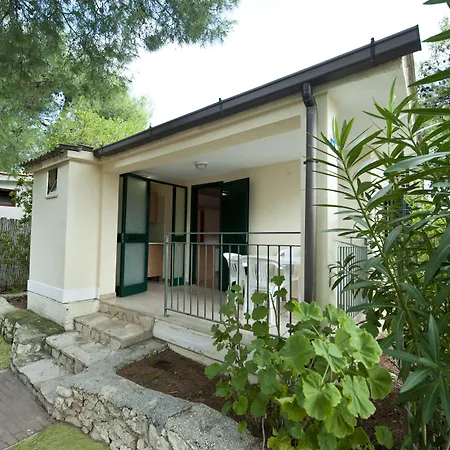 Tatil parkı Villaggio Lunga 3*