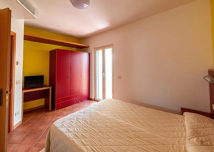 Villaggio Lunga Aldeamento Turístico 3*