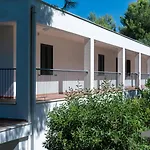 ホリデーパーク Villaggio Lunga