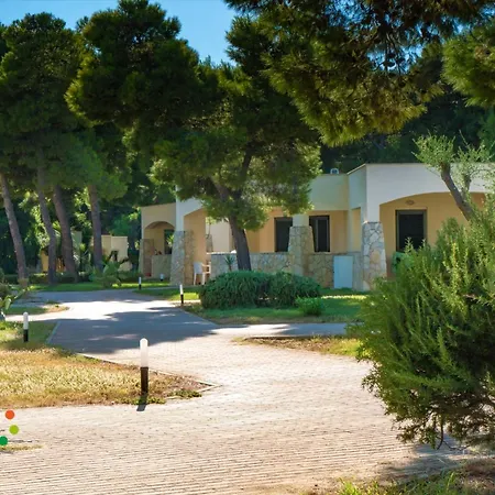 Villaggio Lunga Πάρκο διακοπών 3*