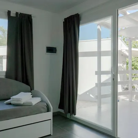 Πάρκο διακοπών Villaggio Lunga 3*
