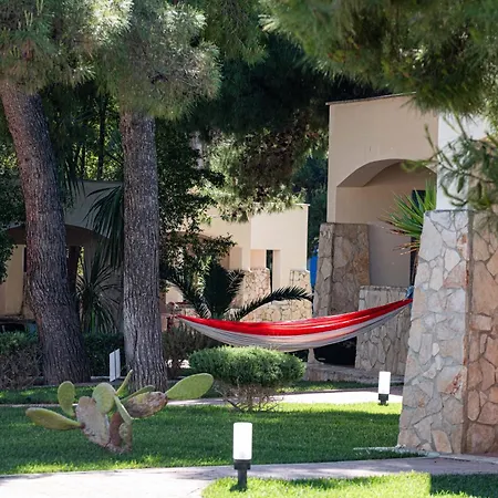 Πάρκο διακοπών Villaggio Lunga 3*