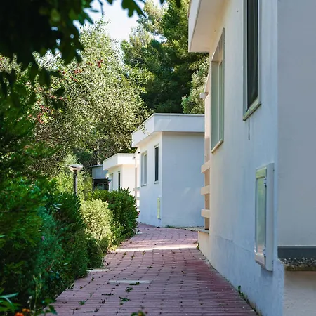 Semesterpark Villaggio Lunga 3*