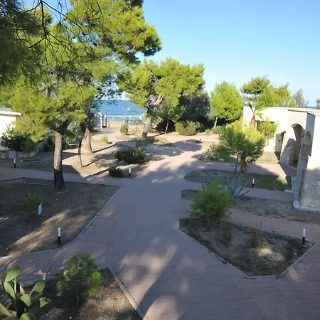 Semesterpark Villaggio Lunga 3*